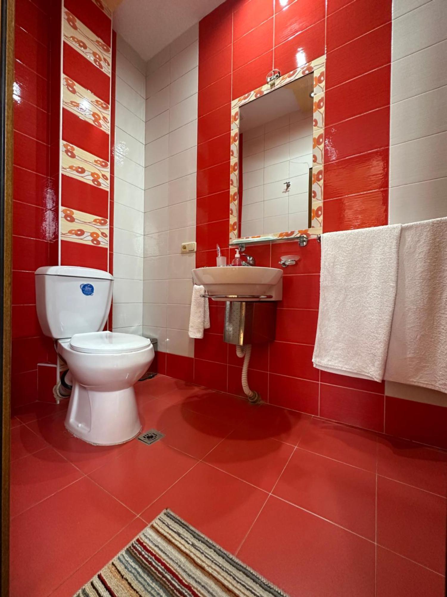 Royal Plus Hotel Yerevan Exterior photo